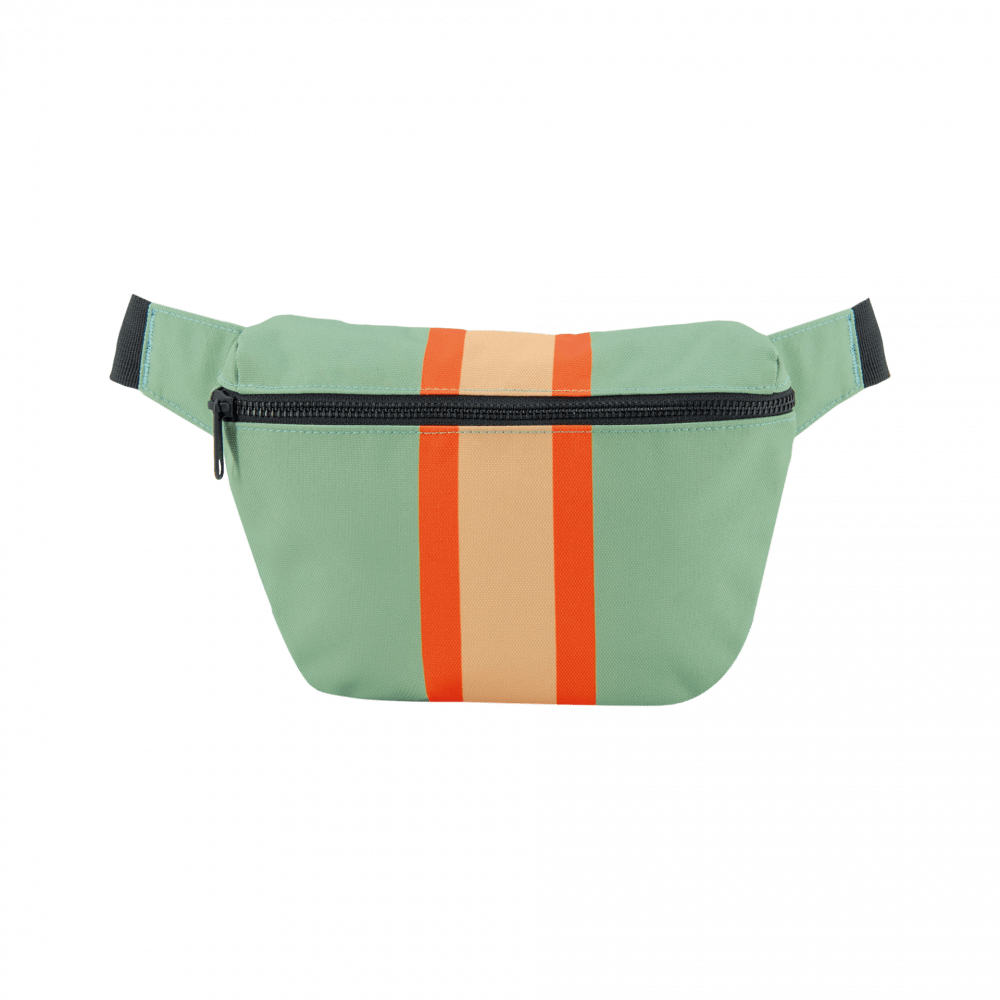 Bag around waist 2025